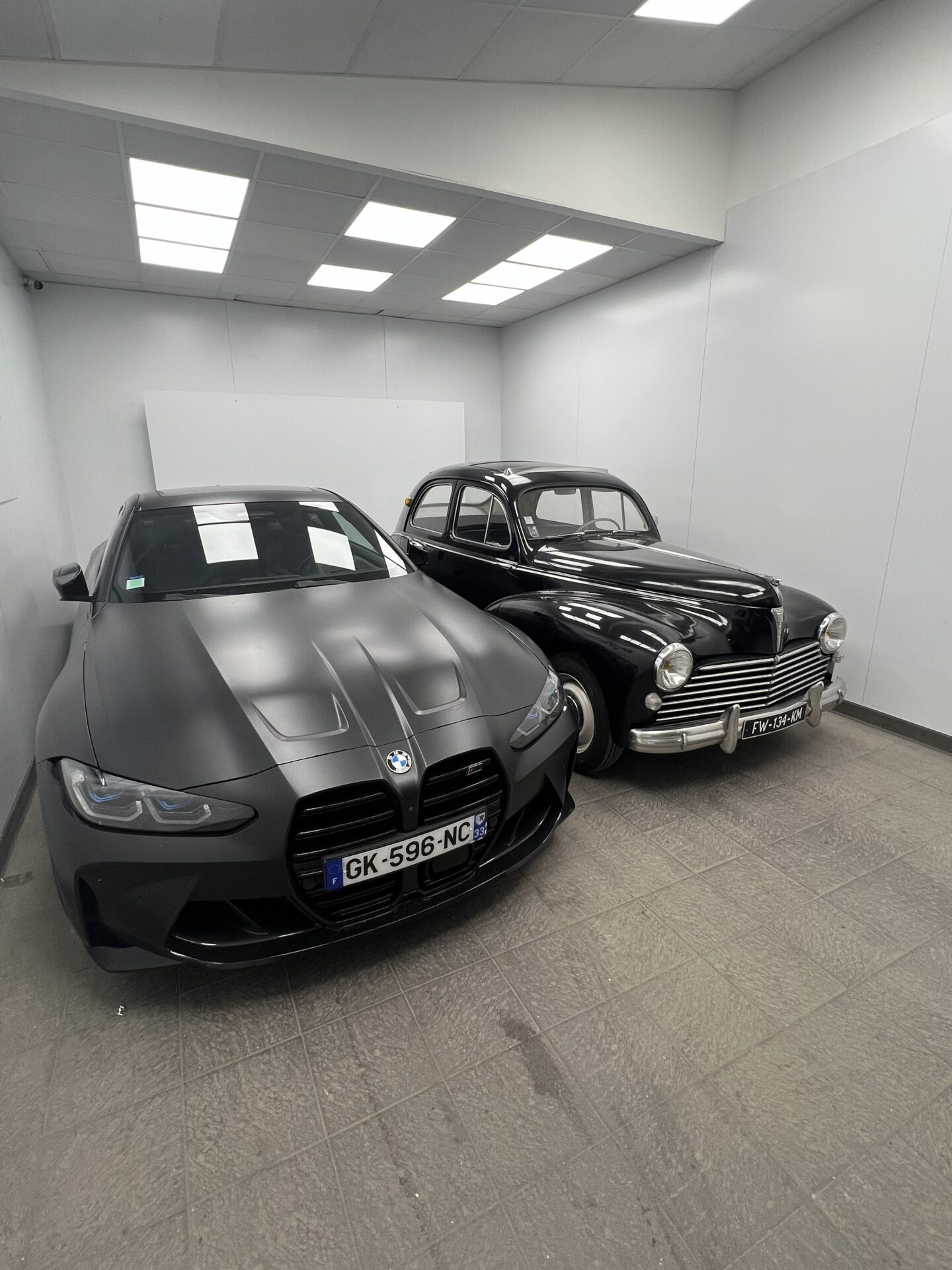 Covering Bordeaux, Covering Eysines, Covering Mérignac, Covering Pessac, film de protection carrosserie Bordeaux, film de protection carrosserie Eysines, film de protection carrosserie Mérignac, film de protection carrosserie Pessac, Film protection peinture Bordeaux, Film protection peinture Eysines, Film protection peinture Mérignac, Film protection peinture Pessac, Film protection Voiture Bordeaux, Film protection Voiture Eysines, Film protection Voiture Mérignac, Film protection Voiture Pessac, Lavage auto Bordeaux, Lavage auto Eysines, Lavage auto Merignac, Lavage auto Pessac, Lavage intérieur voiture Bordeaux, Lavage intérieur voiture Eysines, Lavage intérieur voiture Merignac, Lavage intérieur voiture Pessac, Location de voiture de prestige Bordeaux, Location de voiture de prestige Eysines, Location de voiture de prestige Mérignac, Location de voiture de prestige Pessac, Nettoyage auto Bordeaux, Nettoyage auto Eysines, Nettoyage auto Merignac, Nettoyage auto Pessac, Nettoyage intérieur voiture Bordeaux, Nettoyage intérieur voiture Eysines, Nettoyage intérieur voiture Merignac, Nettoyage intérieur voiture Pessac, Nettoyage voiture Bordeaux, Nettoyage voiture Eysines, Nettoyage voiture Merignac, Nettoyage voiture Pessac, Protection carrosserie Bordeaux, Protection carrosserie Eysines, Protection carrosserie Mérignac, Protection carrosserie Pessac, protection céramique Bordeaux, protection céramique Eysines, protection céramique Mérignac, protection céramique Pessac, Shampoing des sièges Bordeaux, Shampoing des sièges Eysines, Shampoing des sièges Merignac, Shampoing des sièges Pessac, traitement céramique Bordeaux, traitement céramique Eysines, traitement céramique Mérignac, traitement céramique Pessac