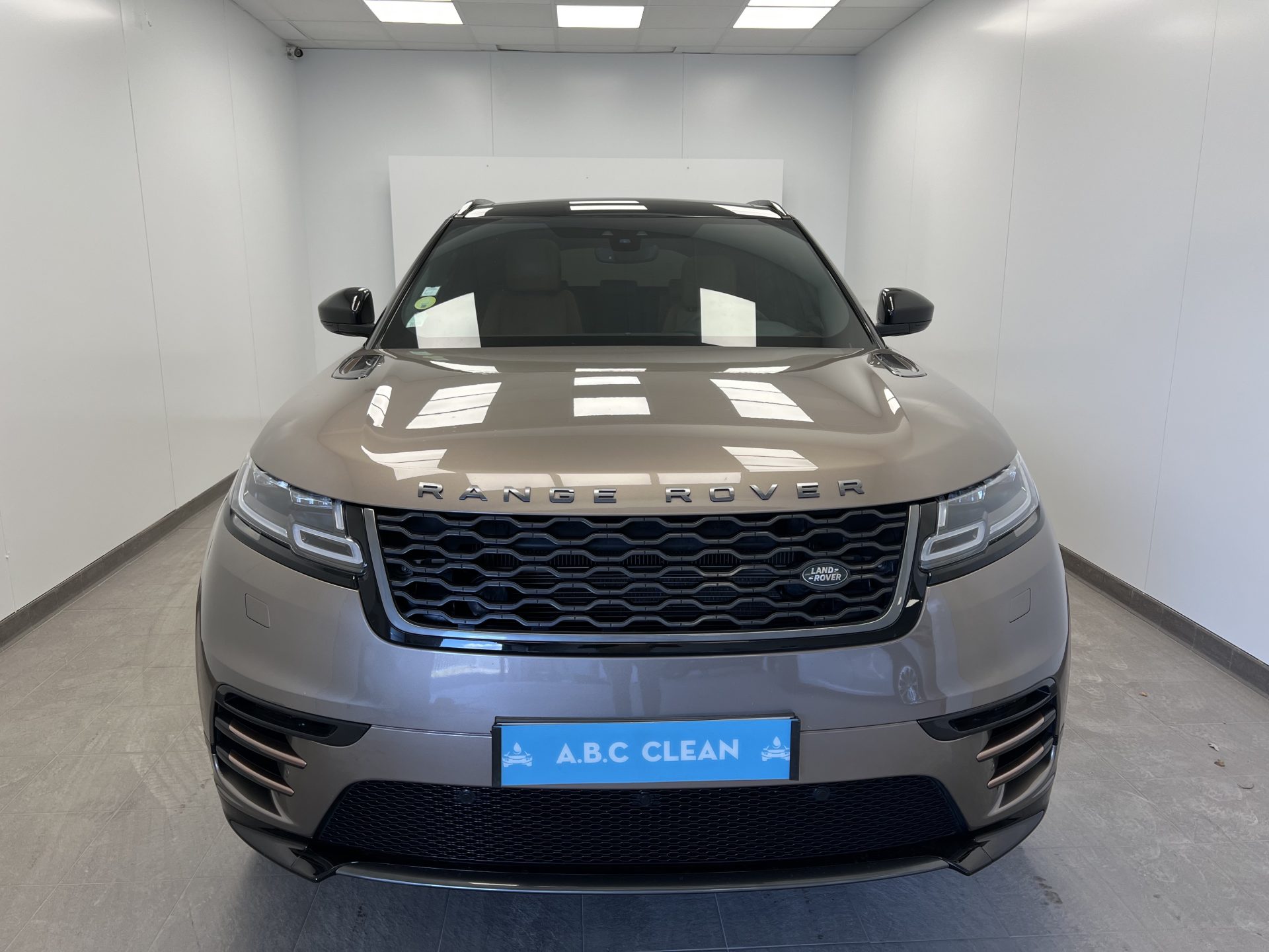 Covering Bordeaux, Covering Eysines, Covering Mérignac, Covering Pessac, film de protection carrosserie Bordeaux, film de protection carrosserie Eysines, film de protection carrosserie Mérignac, film de protection carrosserie Pessac, Film protection peinture Bordeaux, Film protection peinture Eysines, Film protection peinture Mérignac, Film protection peinture Pessac, Film protection Voiture Bordeaux, Film protection Voiture Eysines, Film protection Voiture Mérignac, Film protection Voiture Pessac, Lavage auto Bordeaux, Lavage auto Eysines, Lavage auto Merignac, Lavage auto Pessac, Lavage intérieur voiture Bordeaux, Lavage intérieur voiture Eysines, Lavage intérieur voiture Merignac, Lavage intérieur voiture Pessac, Location de voiture de prestige Bordeaux, Location de voiture de prestige Eysines, Location de voiture de prestige Mérignac, Location de voiture de prestige Pessac, Nettoyage auto Bordeaux, Nettoyage auto Eysines, Nettoyage auto Merignac, Nettoyage auto Pessac, Nettoyage intérieur voiture Bordeaux, Nettoyage intérieur voiture Eysines, Nettoyage intérieur voiture Merignac, Nettoyage intérieur voiture Pessac, Nettoyage voiture Bordeaux, Nettoyage voiture Eysines, Nettoyage voiture Merignac, Nettoyage voiture Pessac, Protection carrosserie Bordeaux, Protection carrosserie Eysines, Protection carrosserie Mérignac, Protection carrosserie Pessac, protection céramique Bordeaux, protection céramique Eysines, protection céramique Mérignac, protection céramique Pessac, Shampoing des sièges Bordeaux, Shampoing des sièges Eysines, Shampoing des sièges Merignac, Shampoing des sièges Pessac, traitement céramique Bordeaux, traitement céramique Eysines, traitement céramique Mérignac, traitement céramique Pessac
