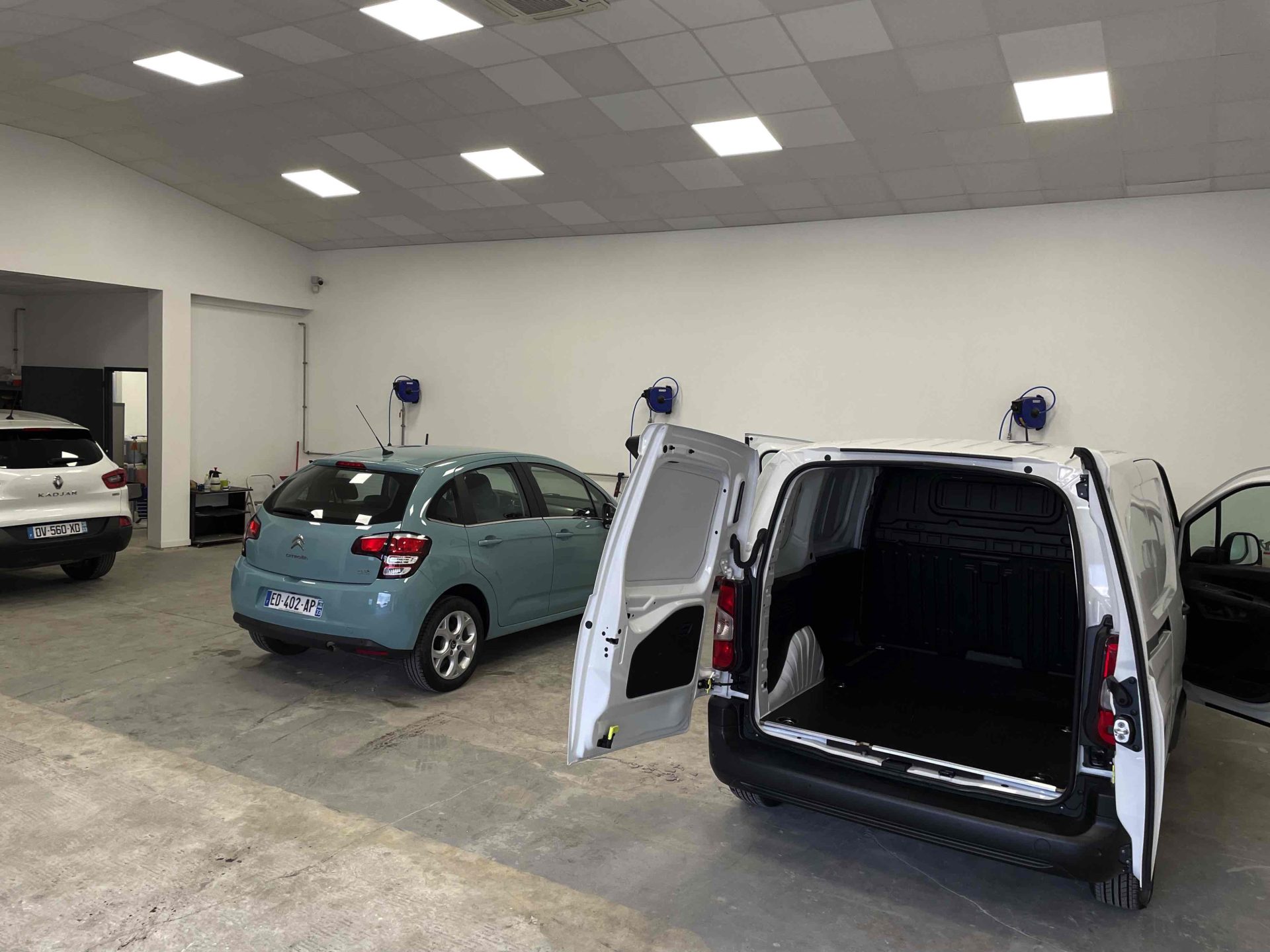 Covering Bordeaux, Covering Eysines, Covering Mérignac, Covering Pessac, film de protection carrosserie Bordeaux, film de protection carrosserie Eysines, film de protection carrosserie Mérignac, film de protection carrosserie Pessac, Film protection peinture Bordeaux, Film protection peinture Eysines, Film protection peinture Mérignac, Film protection peinture Pessac, Film protection Voiture Bordeaux, Film protection Voiture Eysines, Film protection Voiture Mérignac, Film protection Voiture Pessac, Lavage auto Bordeaux, Lavage auto Eysines, Lavage auto Merignac, Lavage auto Pessac, Lavage intérieur voiture Bordeaux, Lavage intérieur voiture Eysines, Lavage intérieur voiture Merignac, Lavage intérieur voiture Pessac, Location de voiture de prestige Bordeaux, Location de voiture de prestige Eysines, Location de voiture de prestige Mérignac, Location de voiture de prestige Pessac, Nettoyage auto Bordeaux, Nettoyage auto Eysines, Nettoyage auto Merignac, Nettoyage auto Pessac, Nettoyage intérieur voiture Bordeaux, Nettoyage intérieur voiture Eysines, Nettoyage intérieur voiture Merignac, Nettoyage intérieur voiture Pessac, Nettoyage voiture Bordeaux, Nettoyage voiture Eysines, Nettoyage voiture Merignac, Nettoyage voiture Pessac, Protection carrosserie Bordeaux, Protection carrosserie Eysines, Protection carrosserie Mérignac, Protection carrosserie Pessac, protection céramique Bordeaux, protection céramique Eysines, protection céramique Mérignac, protection céramique Pessac, Shampoing des sièges Bordeaux, Shampoing des sièges Eysines, Shampoing des sièges Merignac, Shampoing des sièges Pessac, traitement céramique Bordeaux, traitement céramique Eysines, traitement céramique Mérignac, traitement céramique Pessac